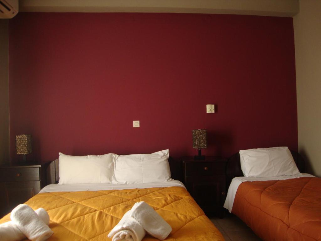 Kafiona Guesthouse Pírgos Dhiroú Kamer foto